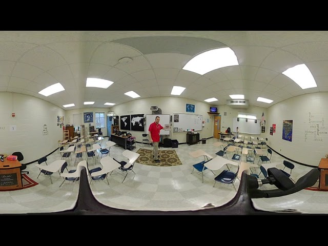 Pt. 2/3 360° Tour of My Spanish Classroom