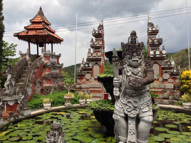 List of Buddhist temples | Wikipedia audio article