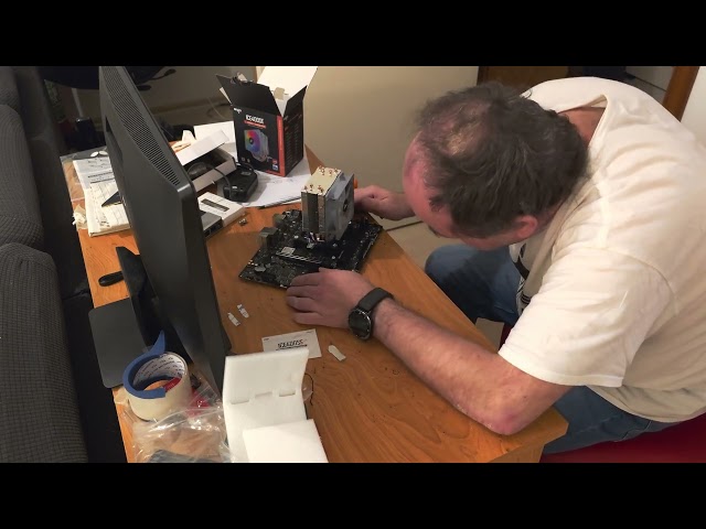 Installing cpu cooler on lga 1700 socket