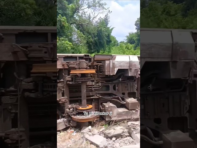 If a moving train derails, how is it brought back on track?#railway#railwaygroupd#train