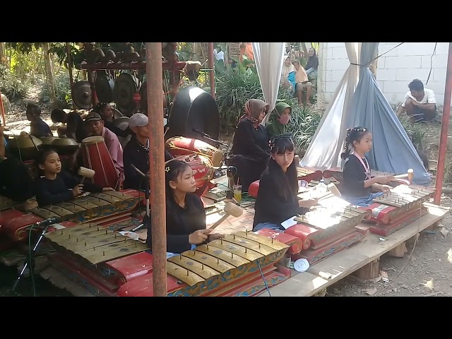 35913 🔥EBEG Turonggo Wahyu Sejati Candinata Kutasari Purbalingga .Traditional Javanese Horse Dance