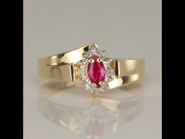 ESTATE - 10K Yellow Gold .33ct Synthetic Ruby and Diamond Accent Ring
