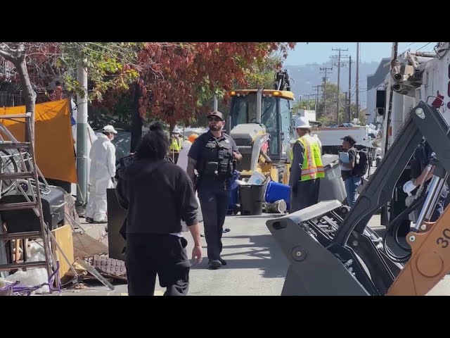 Cleanup of large Berkeley homeless encampment underway