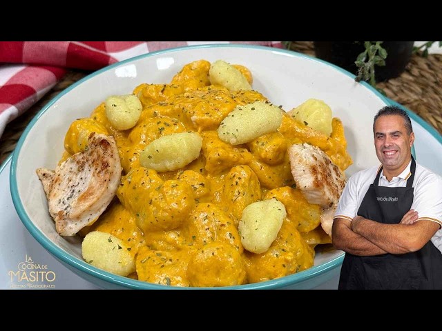 Ñoquis con pollo y curry