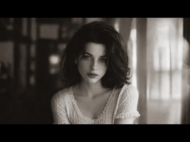 French Chanson Music 🇫🇷 1970s Golden French Oldies & Old Paris Café Ambience