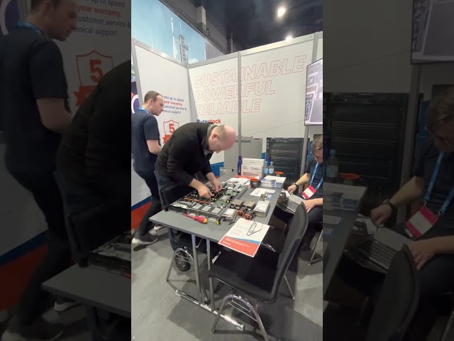 CloudKeyler engineer quickly builds the server