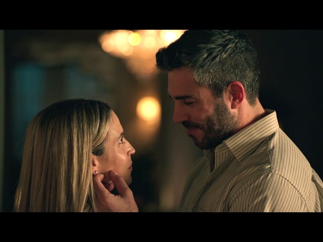Valentina takes it a step further and decides to spend the night cuddling with Andrés - Sueños de...