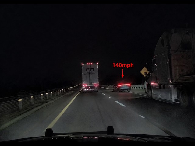 Dodge Charger Hellcat Hits 140+ MPH Fleeing Arkansas State Police Trooper 🚔💨