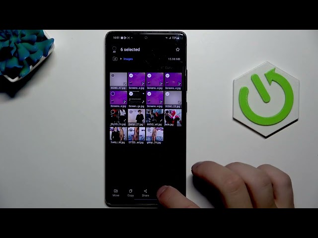 SAMSUNG Galaxy S10 Lite – How to Free Up Storage