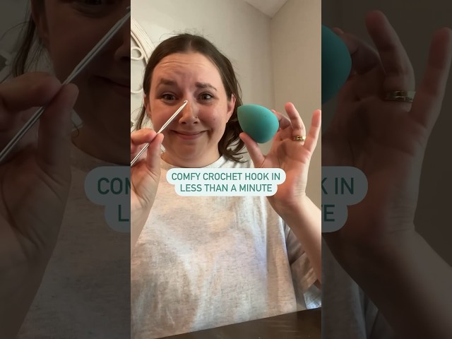 Comfy crochet hook in less than a minute 😮 #crochethook