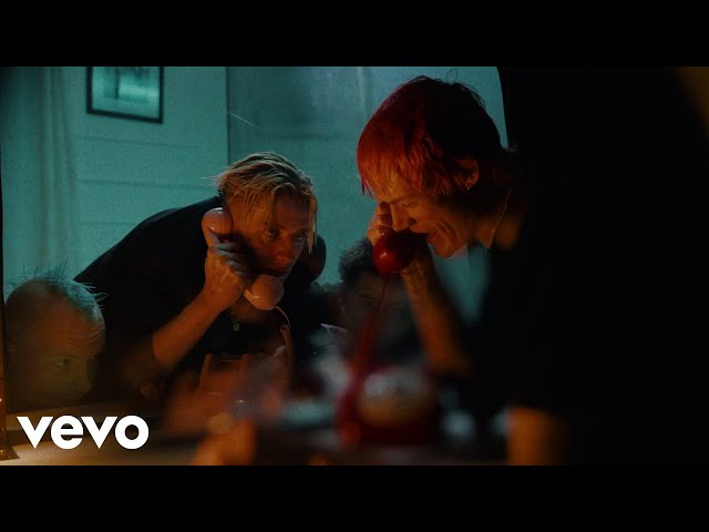 Bleech 9:3 - Underrated (Official Video)