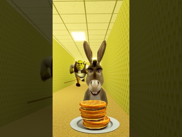 Not Donkey eating WAFFLES mid jumpscare 😭🧇 (Shrek is MAD)