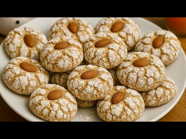 Christmas Italian Almond Cookies 🎄They will disappear in 1 minute!