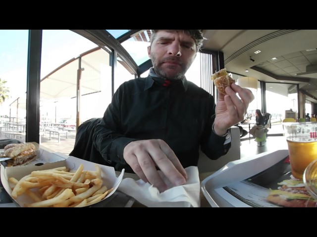 Comida rápida para una vida lenta - McDonald's