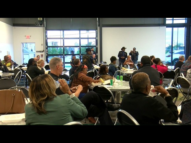 Toledo police discuss new training, social work program at community forum