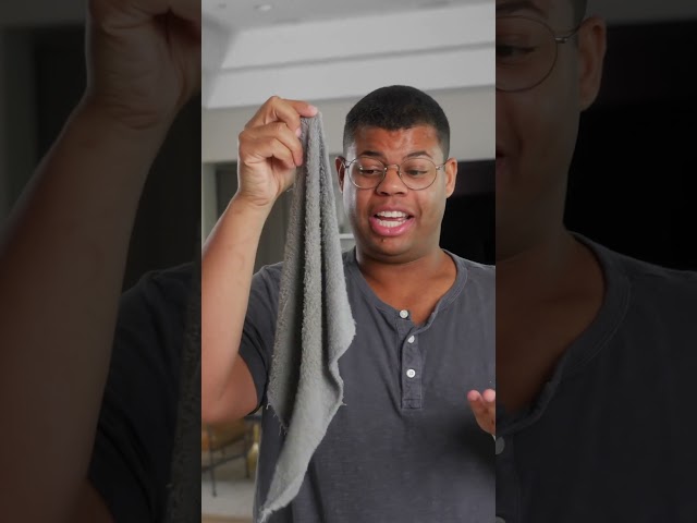 How to safely clean your ears 👂 #problemsolved #ears #cleaningearwax #qtips