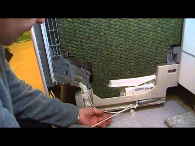 REPARACION CASERA PUERTA LAVAVAJILLAS BOSCH SE CAE - ¿AVERIA O OBSOLESCENCIA PROGRAMADA?