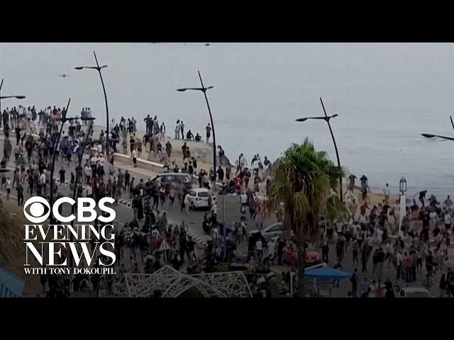Some migrants go back after crossing into Spain
