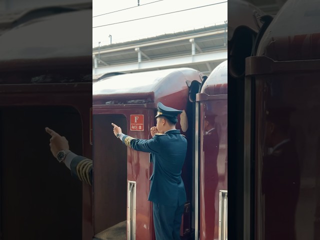 KERETA API JAVA PRIORITY