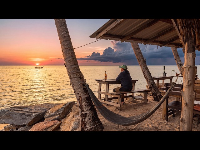 This Is The Thailand Tourists Keep Missing 🇹🇭 | Khanom & Sichon