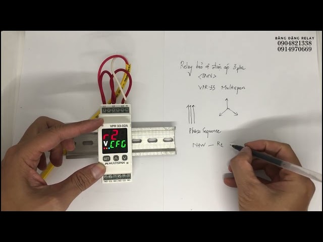 Multispan VPR-33 setting explain Relay điện áp 3 pha có màn hình LED và nút bấm cài đặt.
