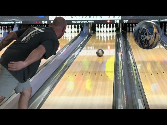 Track Stealth Mode Hybrid Bowling Ball | BowlerX Full Review