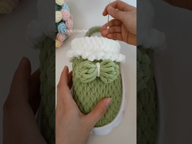 Crochet Warm Slippers #crochet #knitting #asmr #shorts #diy