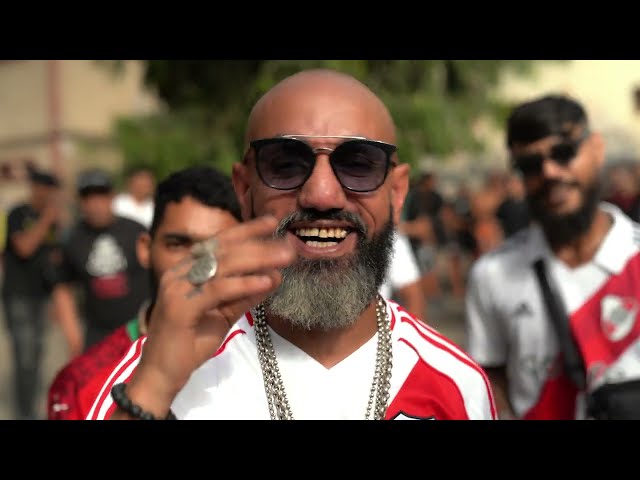 MORO - OH LA LA (Official Music Video)