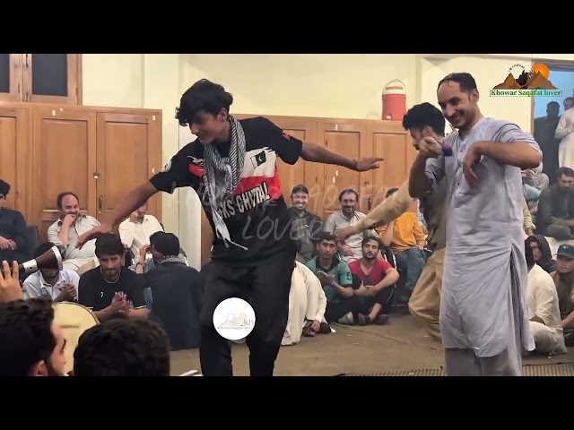 Garum dhola ishtok wa dance || Dance Yasir || program Tirichmir Hotel || 