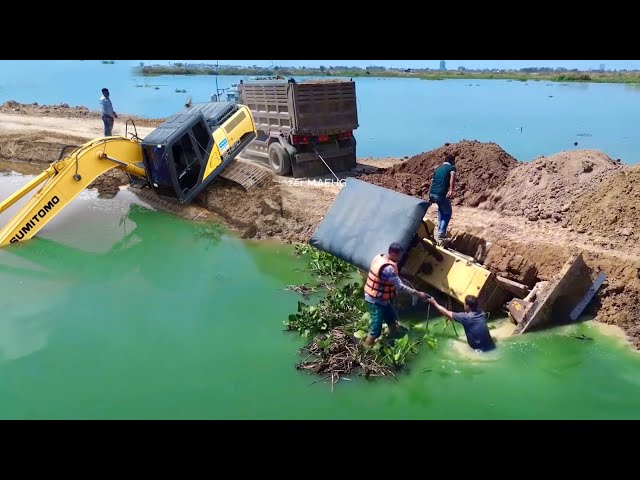Mix Technical Operators Rescue Excavator, Bulldozer & Dump Truck Sinking in Water