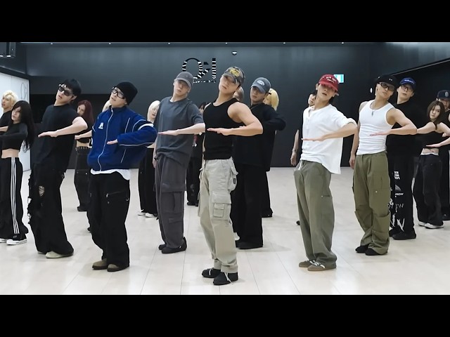 ATEEZ - 'BAD' Dance Practice [MIRRORED]