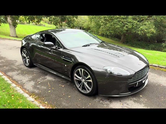 Aston Martin Vantage V12 Manual