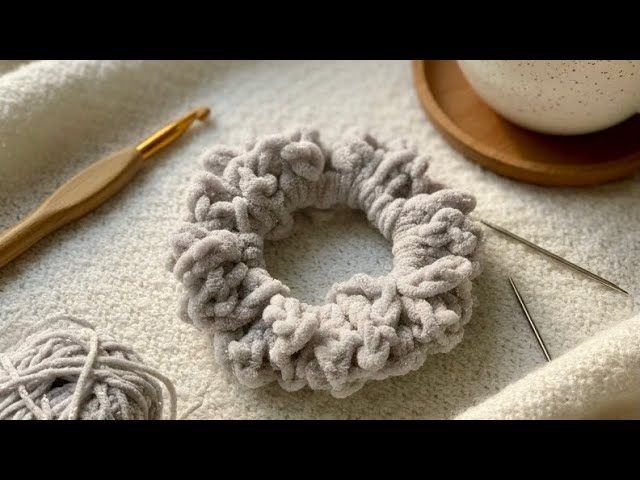 【かぎ針編み】鎖編みと細編みだけで作る簡単シュシュ　【Crochet】Easy Scrunchie Made with Chain Stitch and Single Crochet