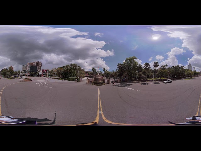#台灣大學  # 校門口 #Rogy360   #360看見台灣  360 4K 全景即時影像
