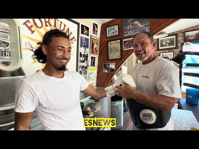 Julian newman reaction to Dylan Capetillo KO EsNews boxing 