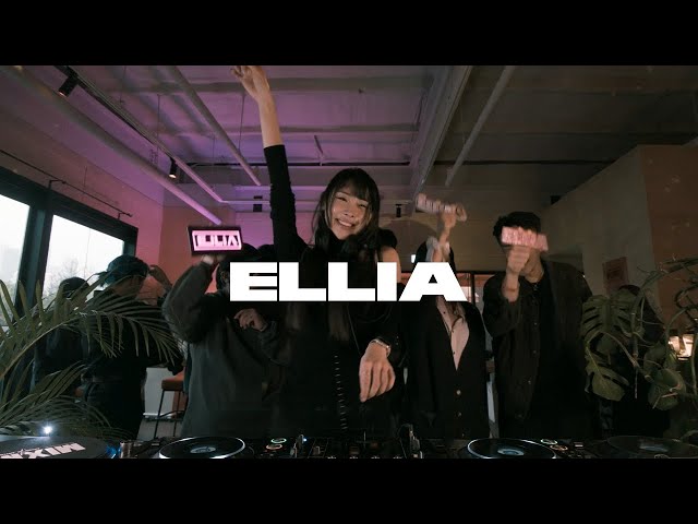 Tech House, Bass House : ELLIA | NUBREED NIGHT / MIXMIX