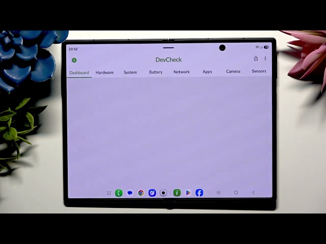 SAMSUNG Galaxy Z Fold 8 – How to Check Phone Specs (DevCheck)