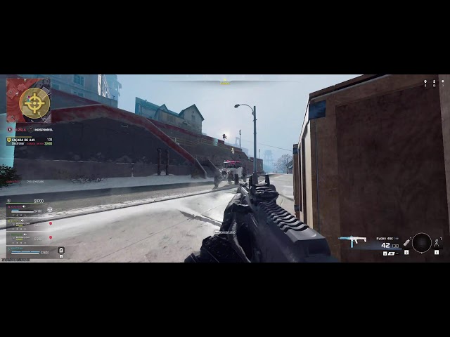 Jogando COD WARZONE