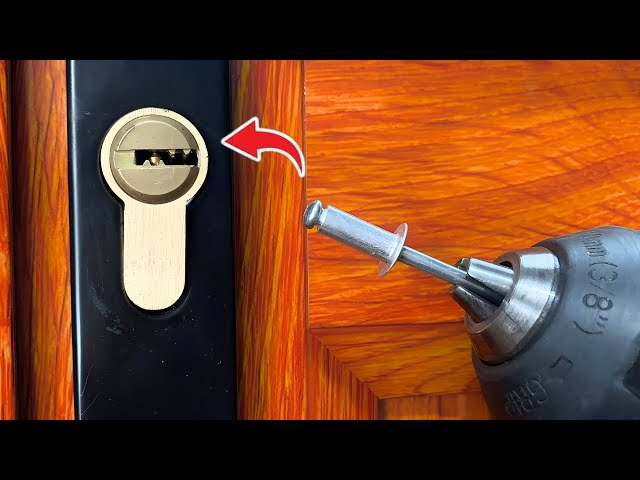 Emergency Opening Of Doors Without A Key! The Fastest Way Without Calling A Locksmith