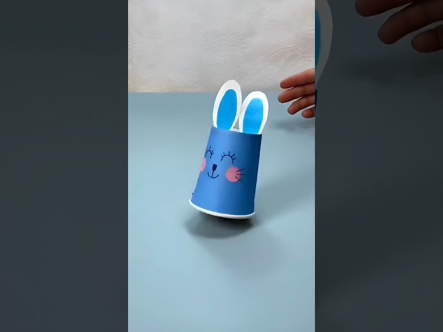 🐰 Running paper cup bunny 🐇☕️🏃‍♂️ #diy #origami #papercraft