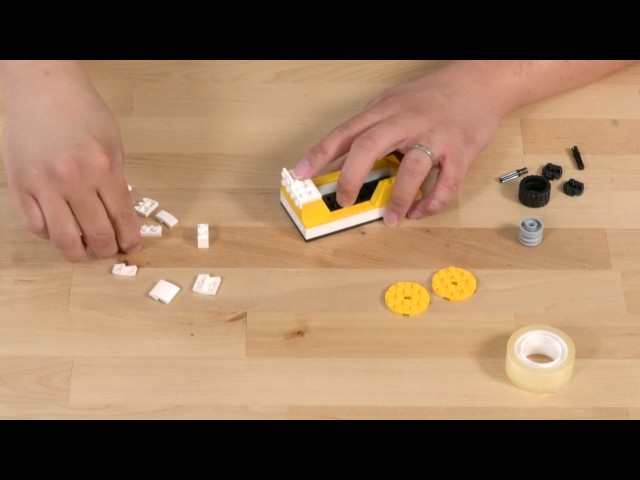 LEGO® Creator: Make a tape holder - Back to school challenge tip