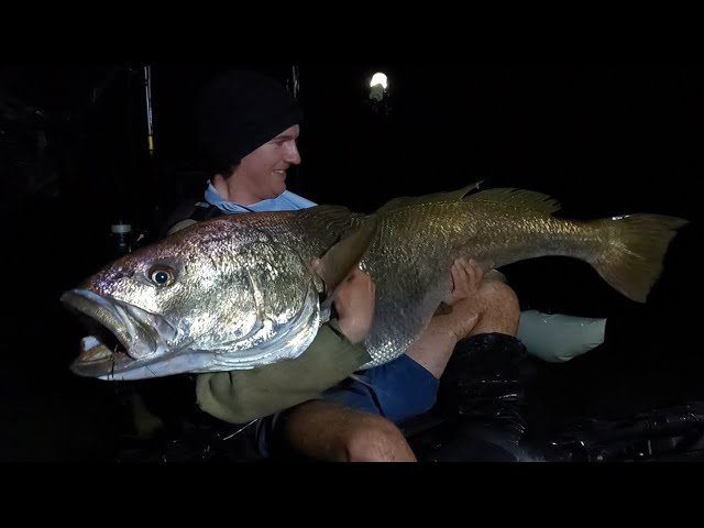 Fish of a LIFETIME - GIANT MULLOWAY from a Kayak!!