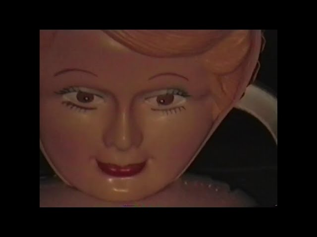 VILLANELLE - Hinge (Official Visualiser)