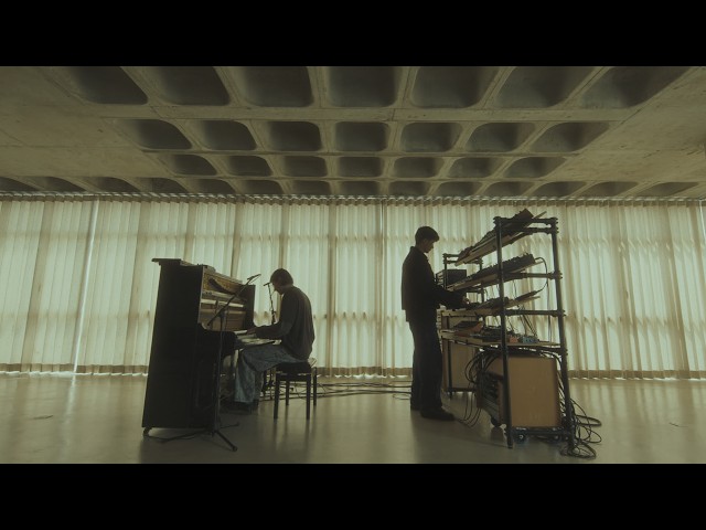 TWO LANES - Everything That Remains (Live Session)