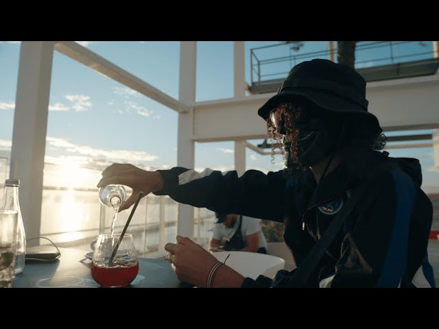 TK - Monoi Paillettes (Clip Officiel)