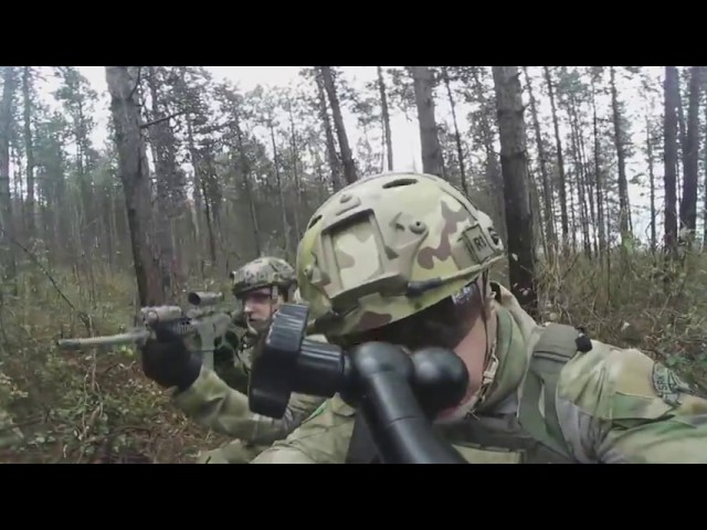 【360°VR動画】 ボスニアの旧戦場でリアルな戦争ゲーム　REUTERS