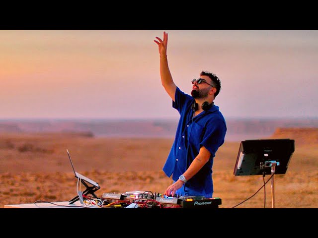 Jad Halal live from The Edge of the World, Saudi Arabia for Cafe De Anatolia