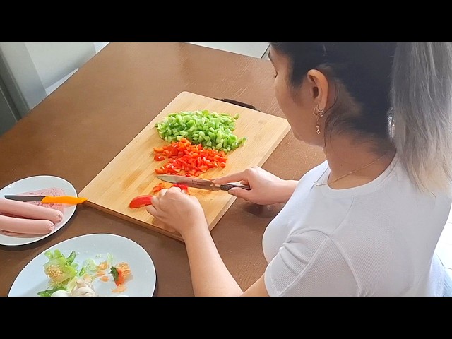 Daily Vlog: House cleaning and relaxing with family