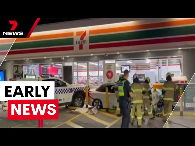 Western Sydney inferno; Melbourne Police rammed; Development off our coast | 7NEWS