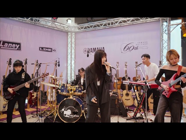 ALIZ Live Performance @ Yamaha 60th Anniversary 